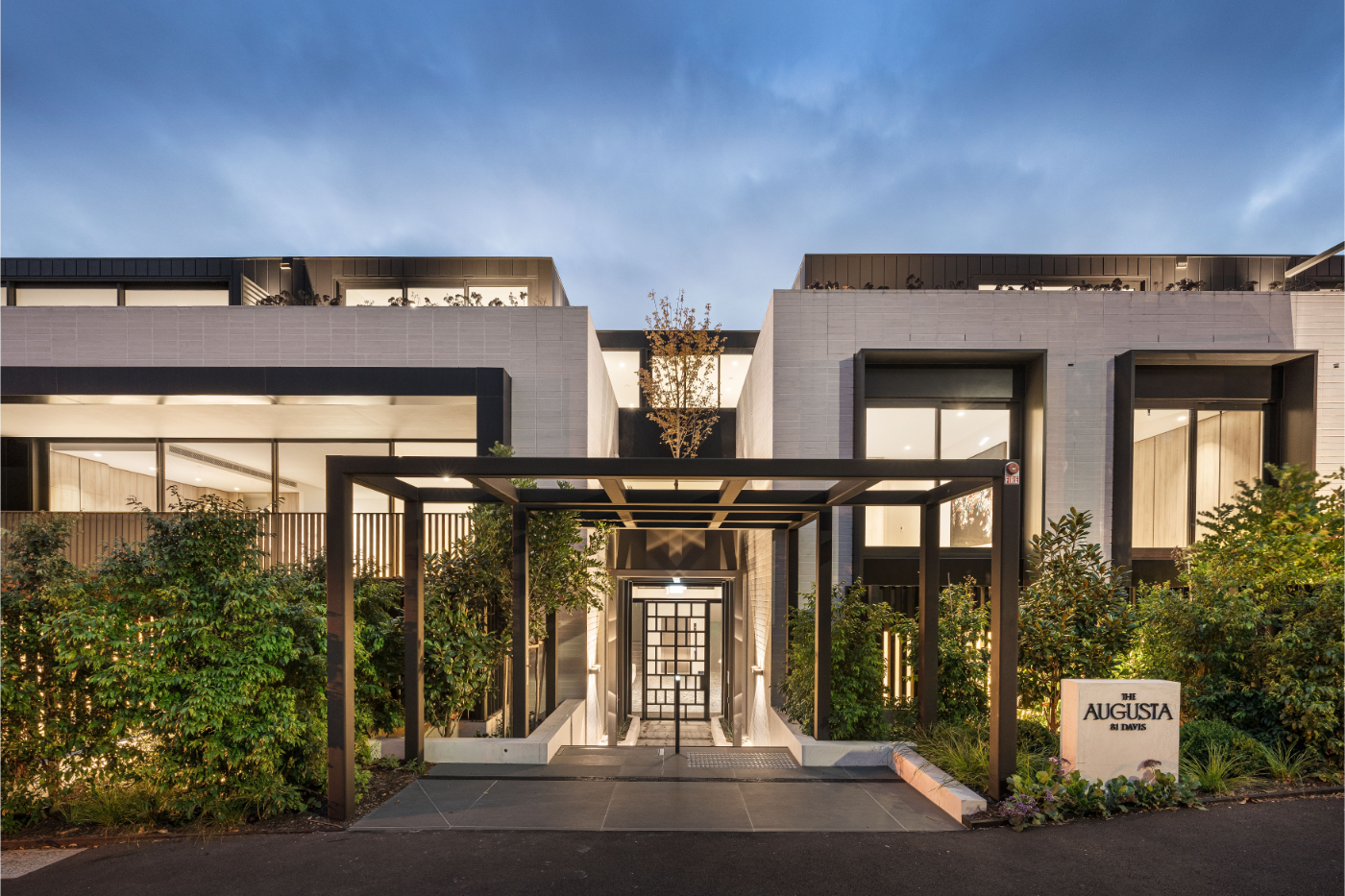 Augusta, Kew — Baracon project